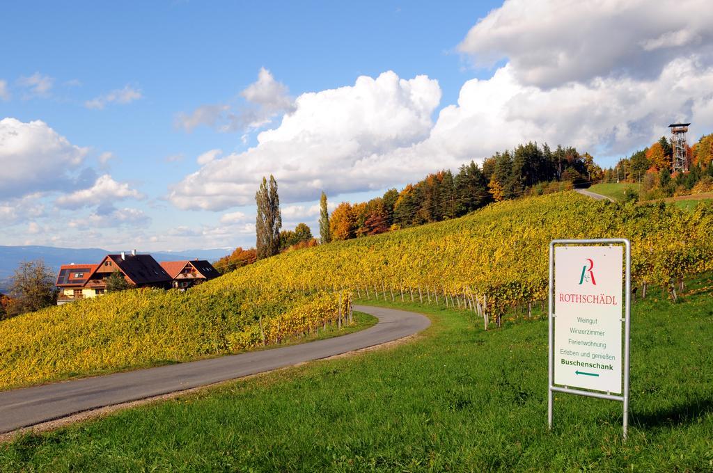 Weingut Winzerzimmer Rothschaedl Leutschach Eksteriør billede